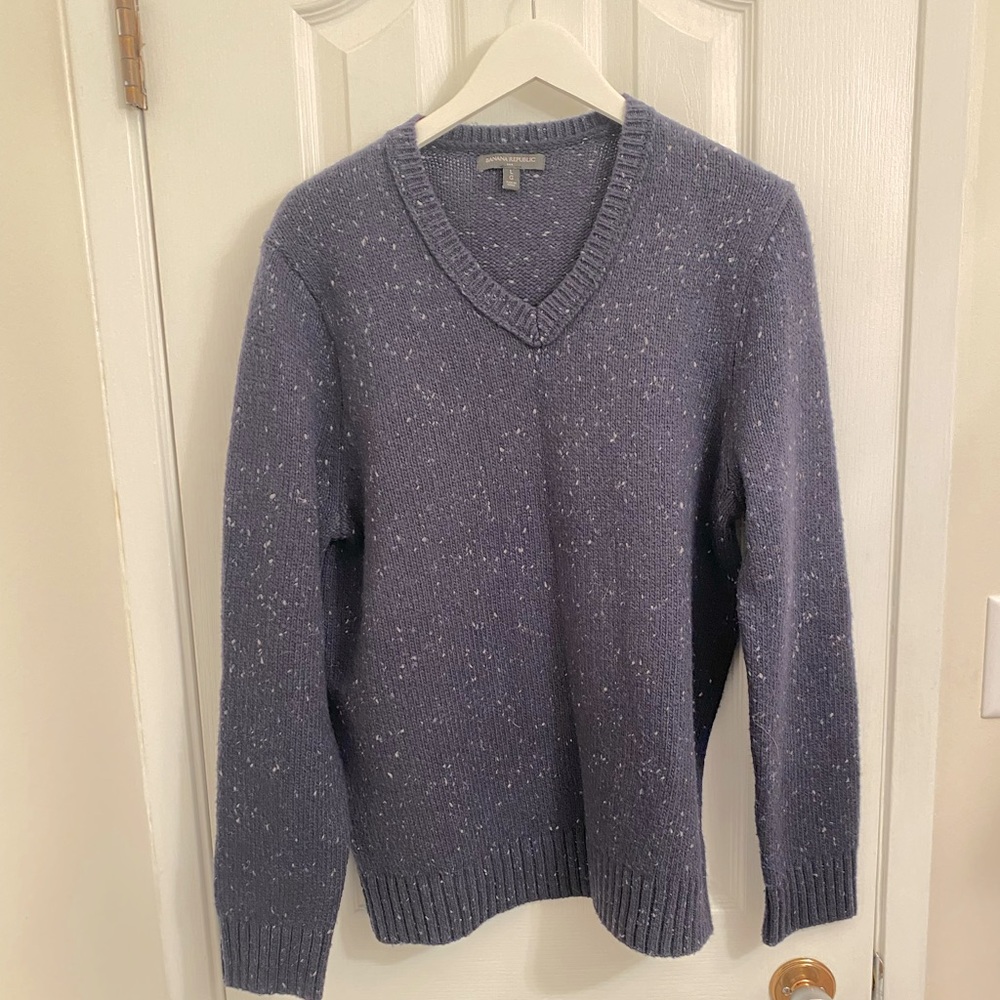 Banana Republic V-neck Sweater with lambs wool